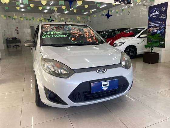 FORD FIESTA 1.0 ROCAM HATCH 8V FLEX 4P MANUAL FORD FIESTA 1.0 ROCAM HATCH 8V FLEX 4P MANUAL